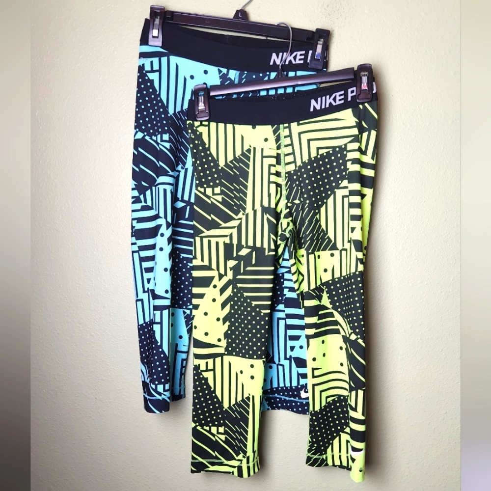 Nike Sport Capri Leggings - 2 Pair